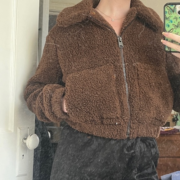 Warm brown UO teddy coat - Picture 5 of 5
